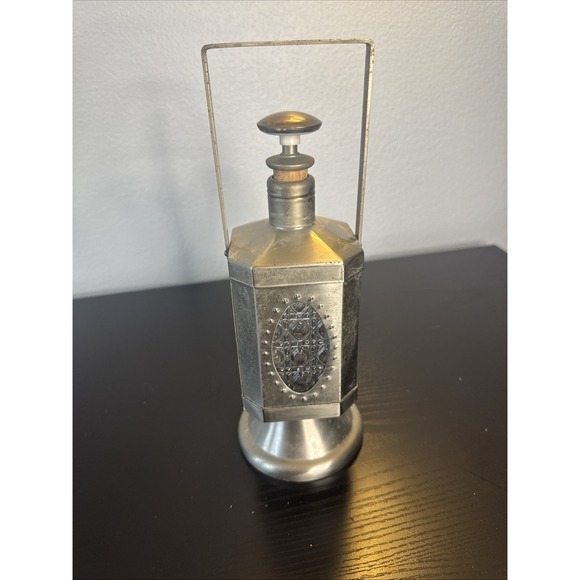 Vintage Musical Decanter Lantern Style plays‎ 'How Dry I am' When Lifted Works! - Picture 5 of 9